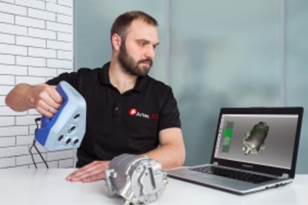 Artec Space Spider (2)